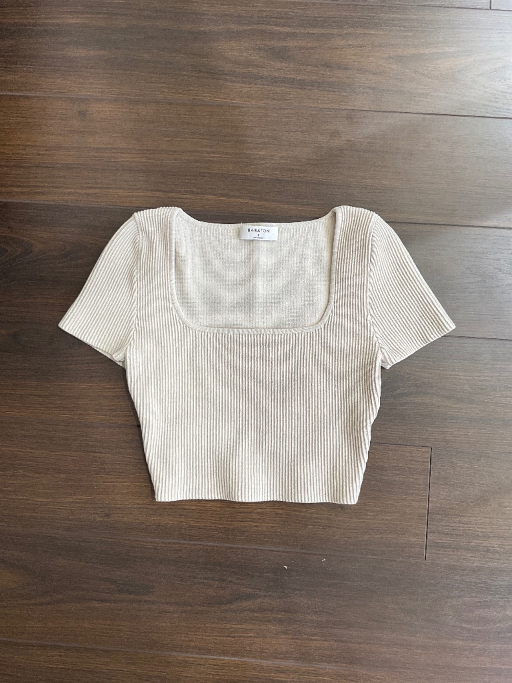 Aritzia Babaton Sculpt Knit Squareneck Crop Top